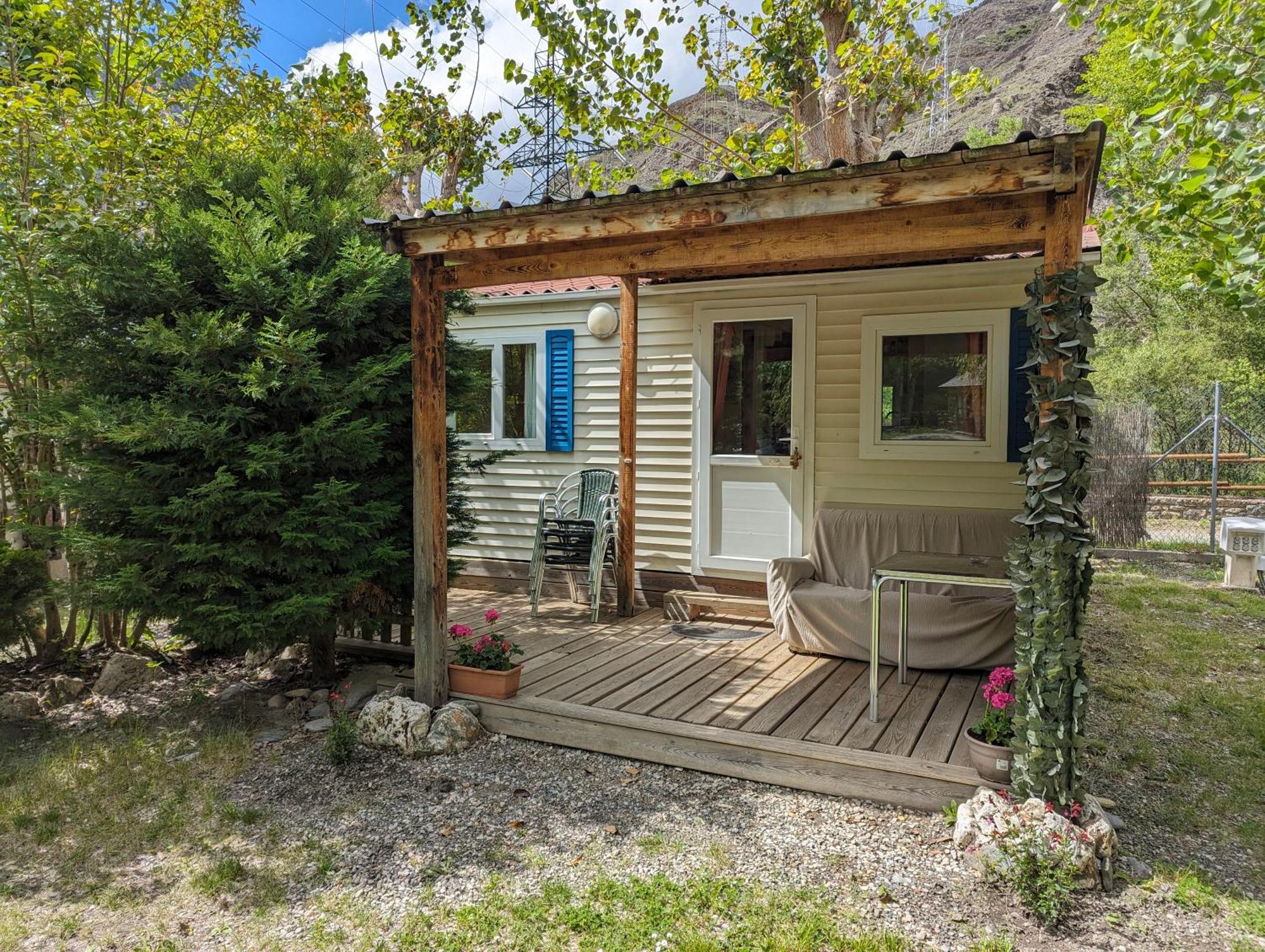 Camping Llavorsi Exterior photo